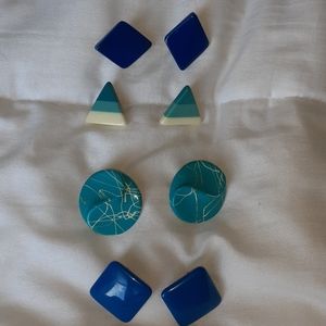 Blue vintage earrings set